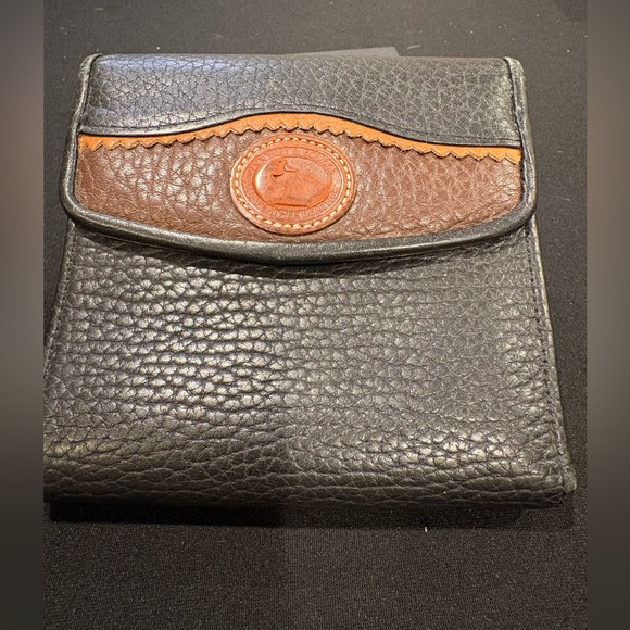 Dooney & Bourke Handbags - 🍀Dooney & Bourke Vintage AWL Duck Logo Wallet